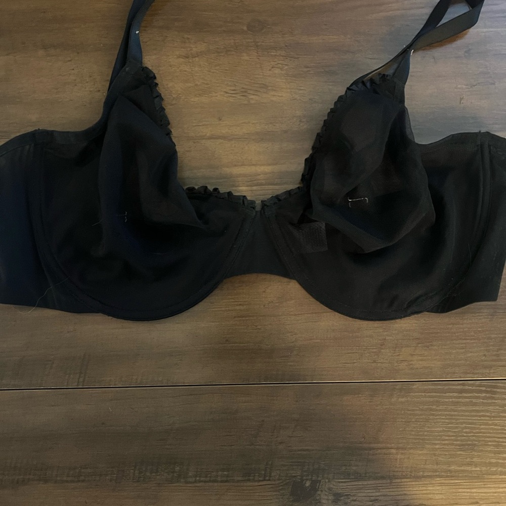 Sleek sheer Black Women's Bra size 3XL # 484